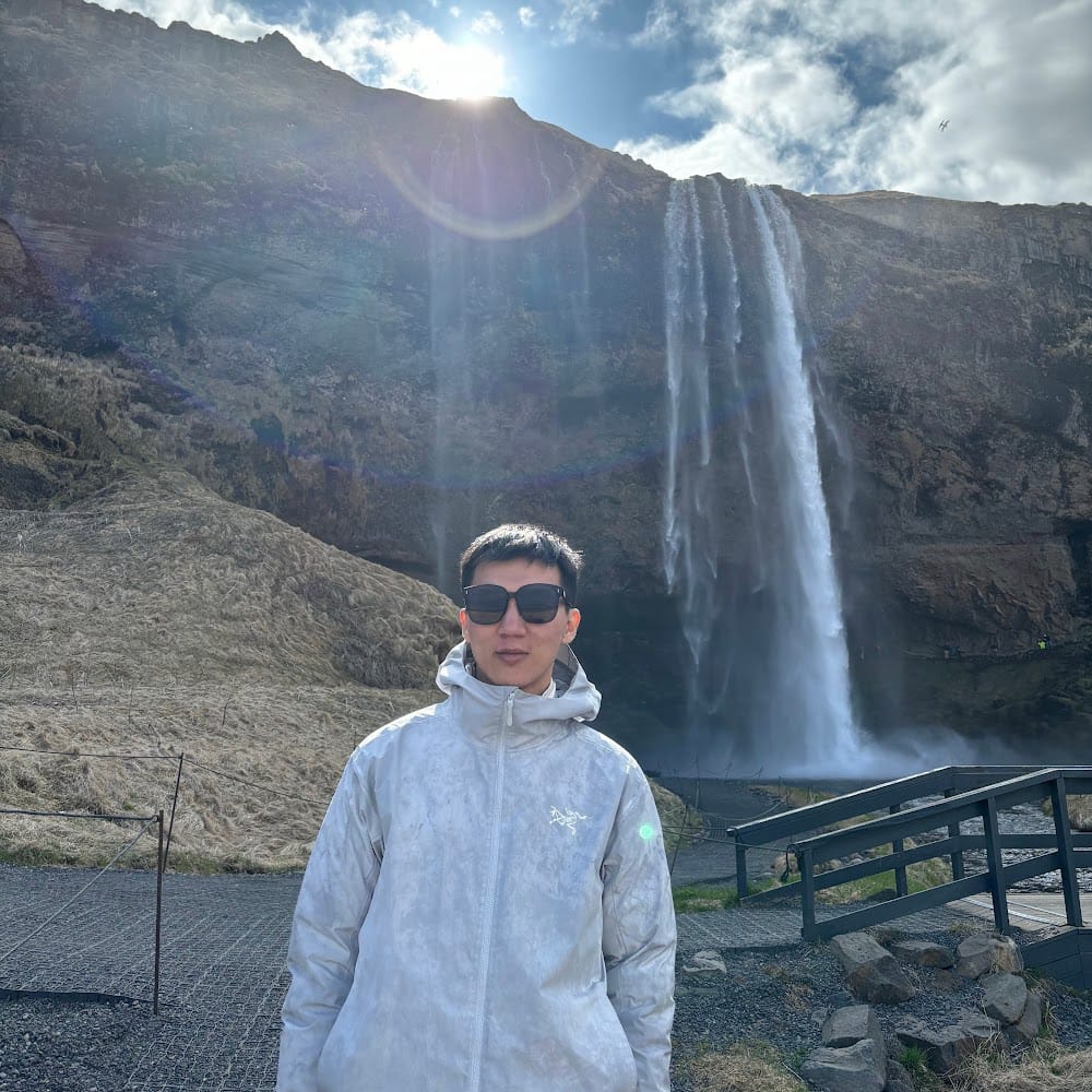 China profile pic