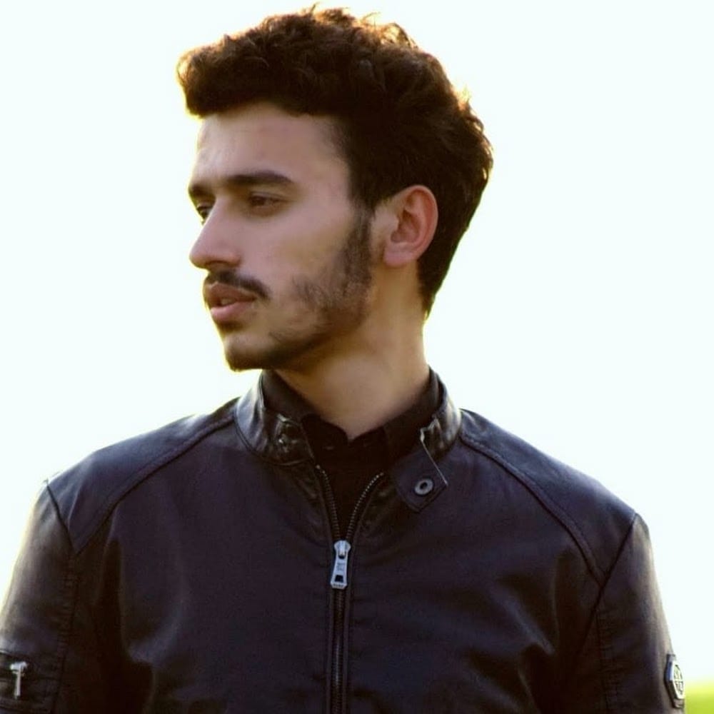 Raheemullah Khan's avatar